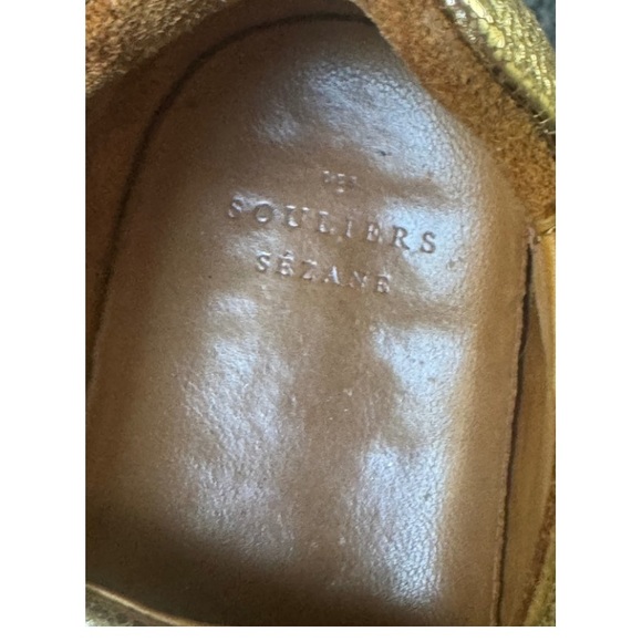 Sezane Gold Leather Sneakers - Picture 3 of 4